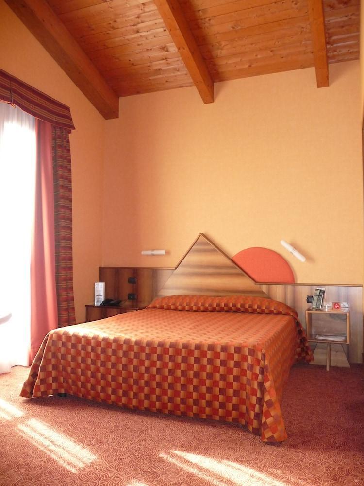 La - Sure Collection By Western Hotel Ivrea