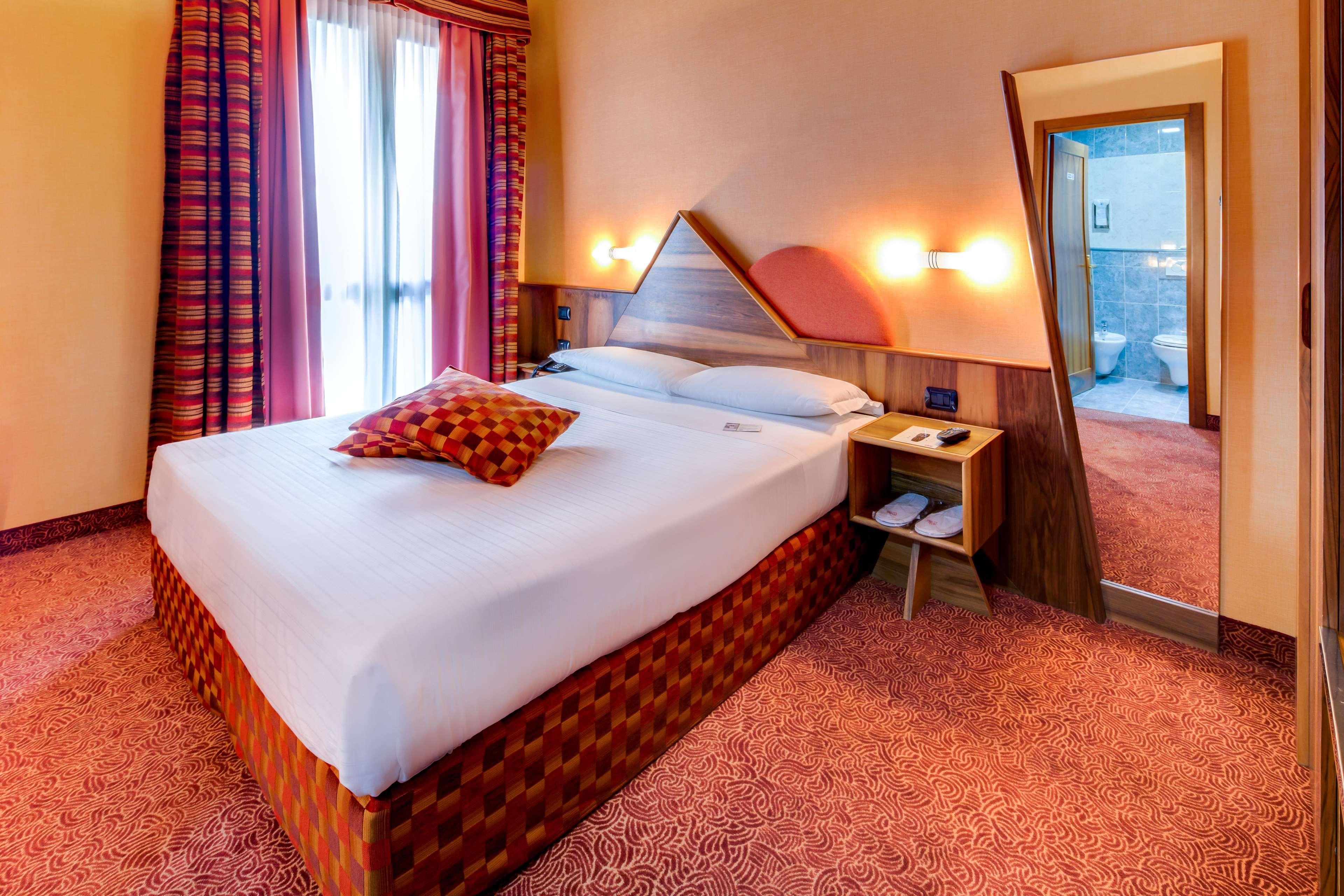 Hotel La - Sure Collection By Western 3*